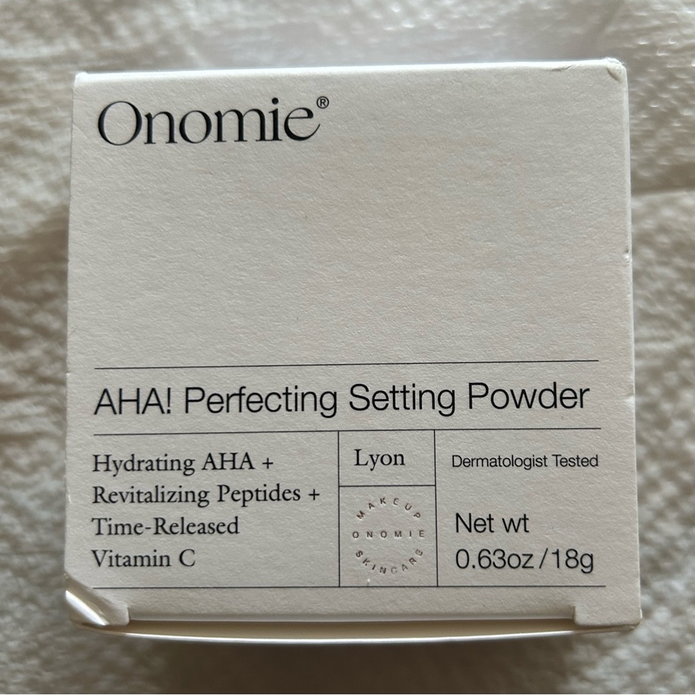 NEW ONOMIE AHA! Perfecting Time-Released Setting Powder in Lyon-Translucent, 18g